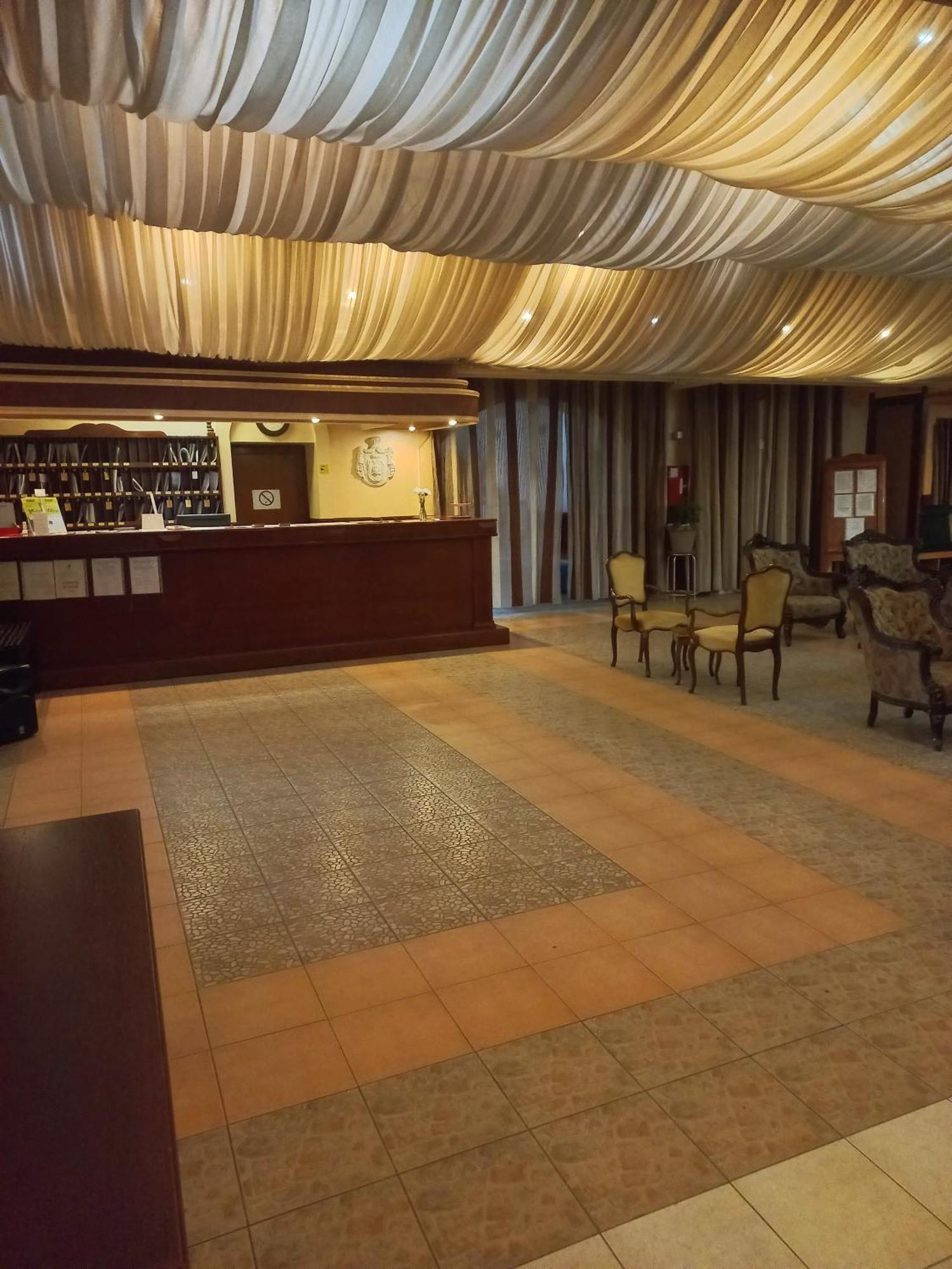 Hotel Duga Novi Sad Exterior foto